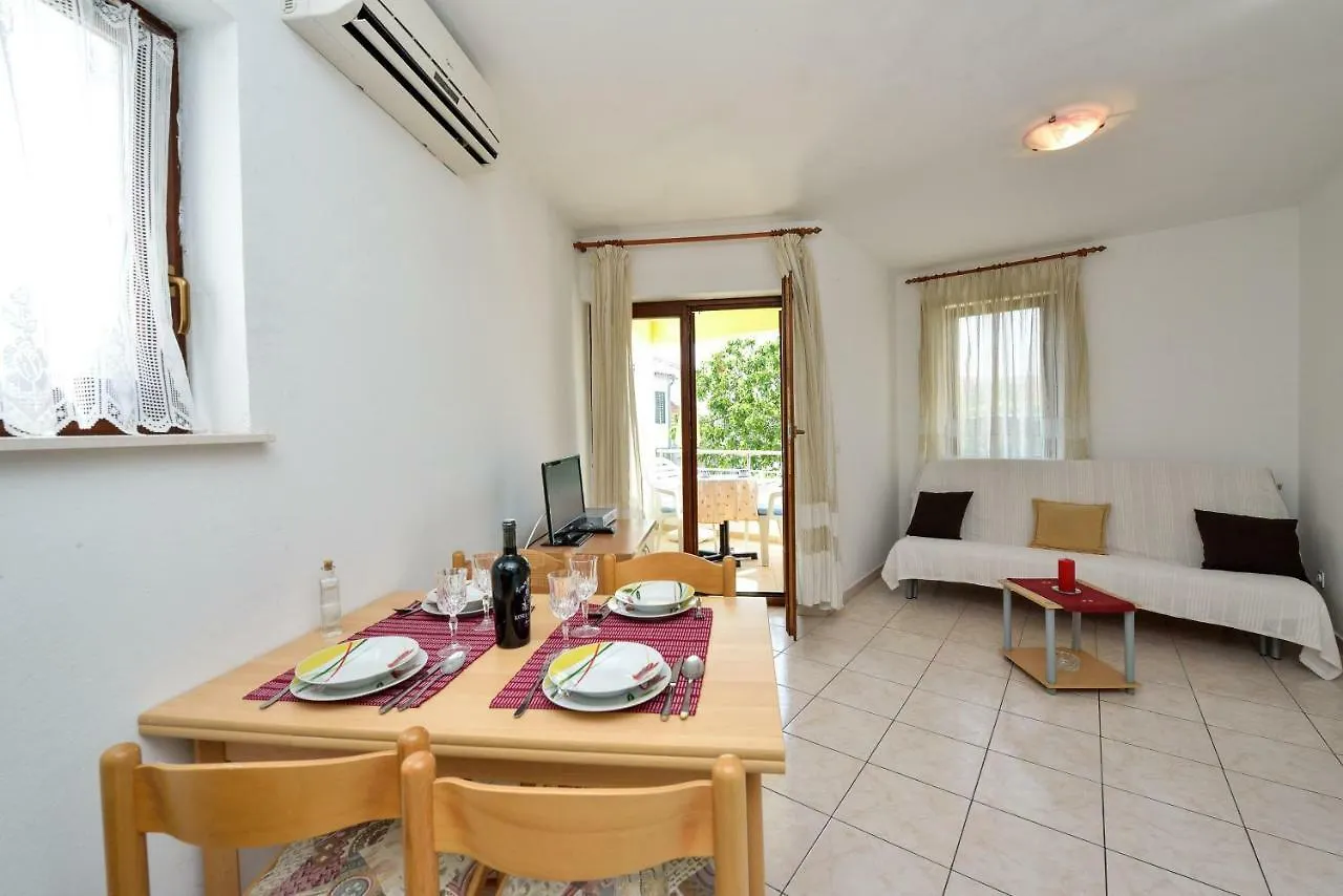 Apartments Ana Petrcane