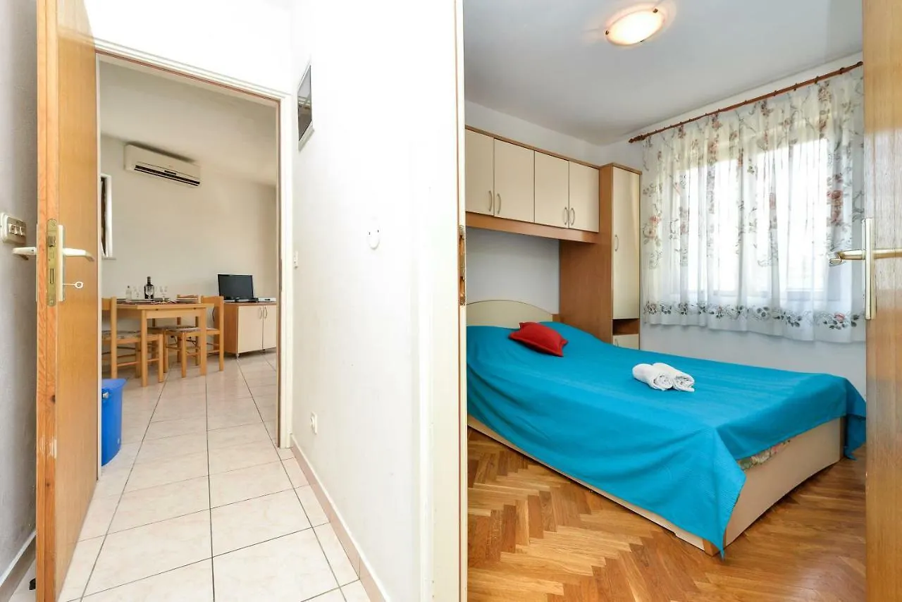 Apartments Ana Petrcane
