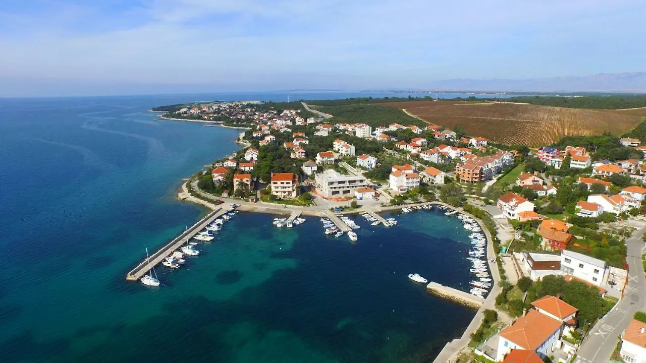 Apartments Ana Petrcane Croatia